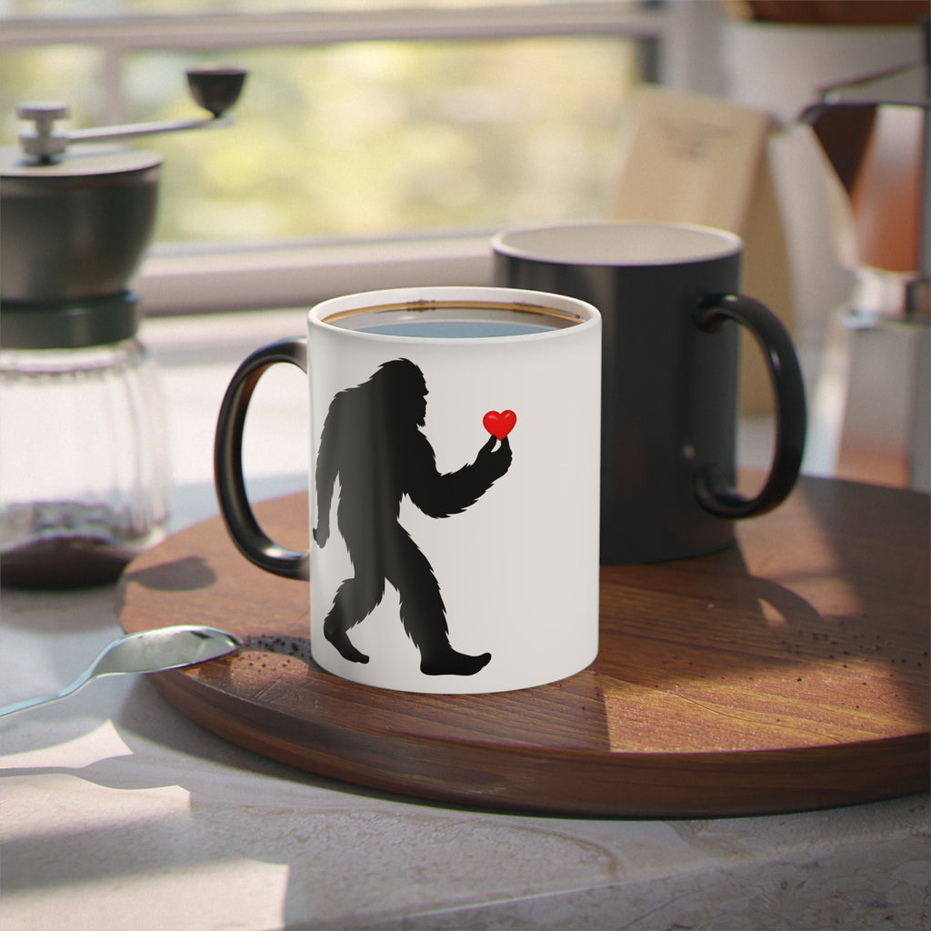 Gentle Giant – Valentine’s Heat-Reactive Mug
