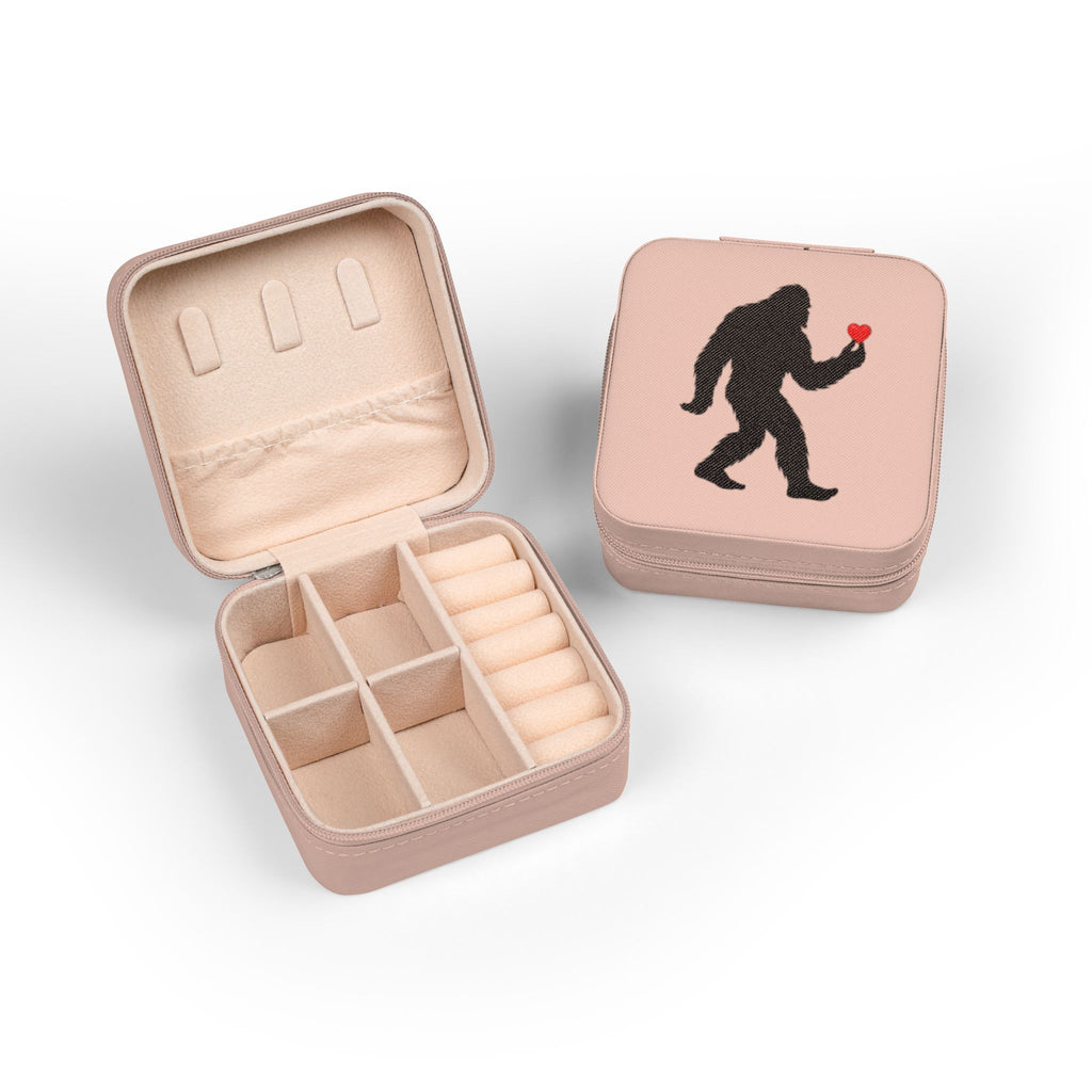 Gentle Giant – Valentine’s Jewelry Case