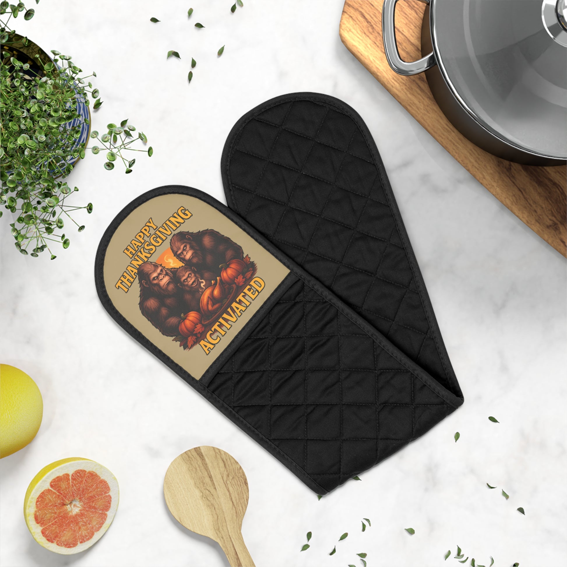 Thanksgiving 2.0 Oven Mitts