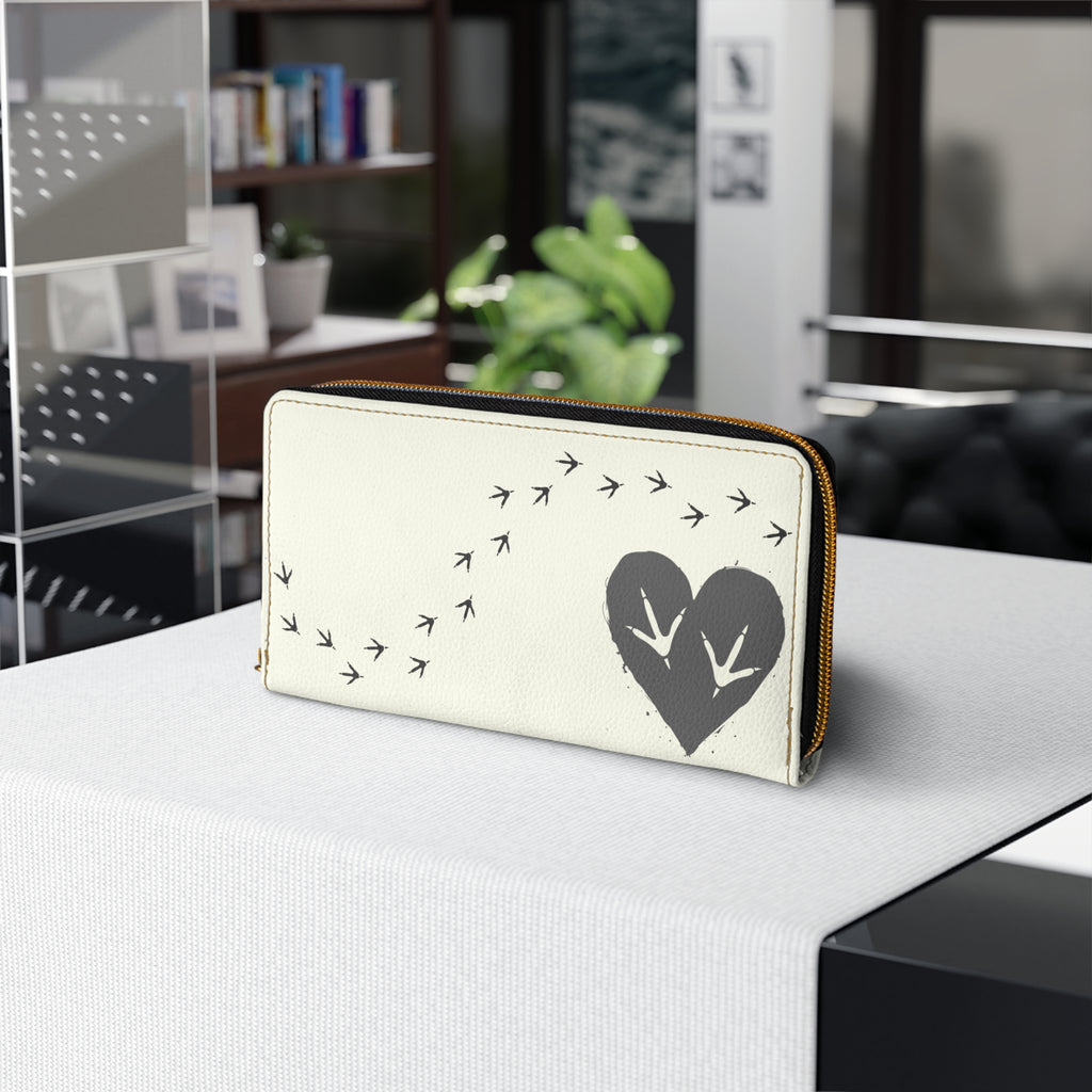 Heart of the Coop – Zipper Wallet