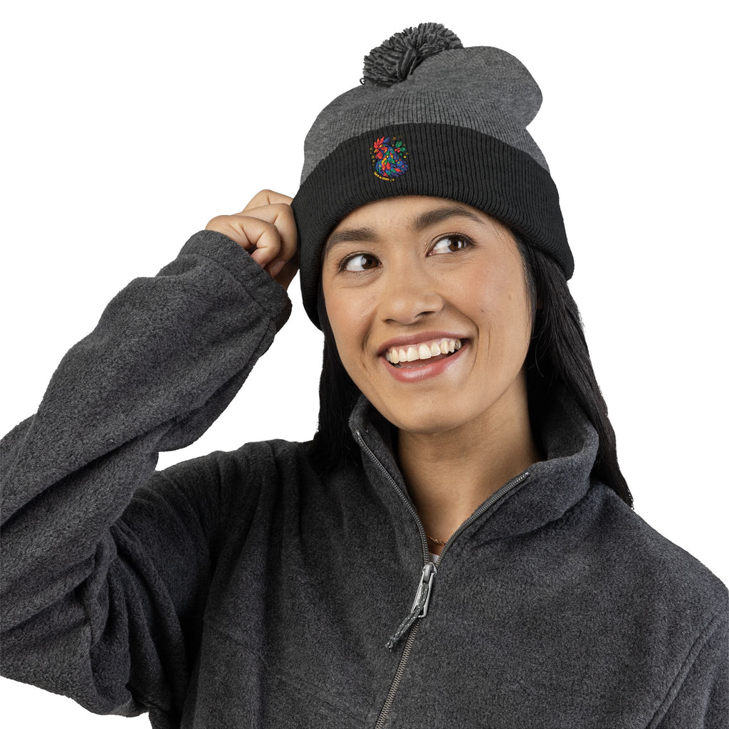 Born to Shine – Cozy Pom Knit Beanie