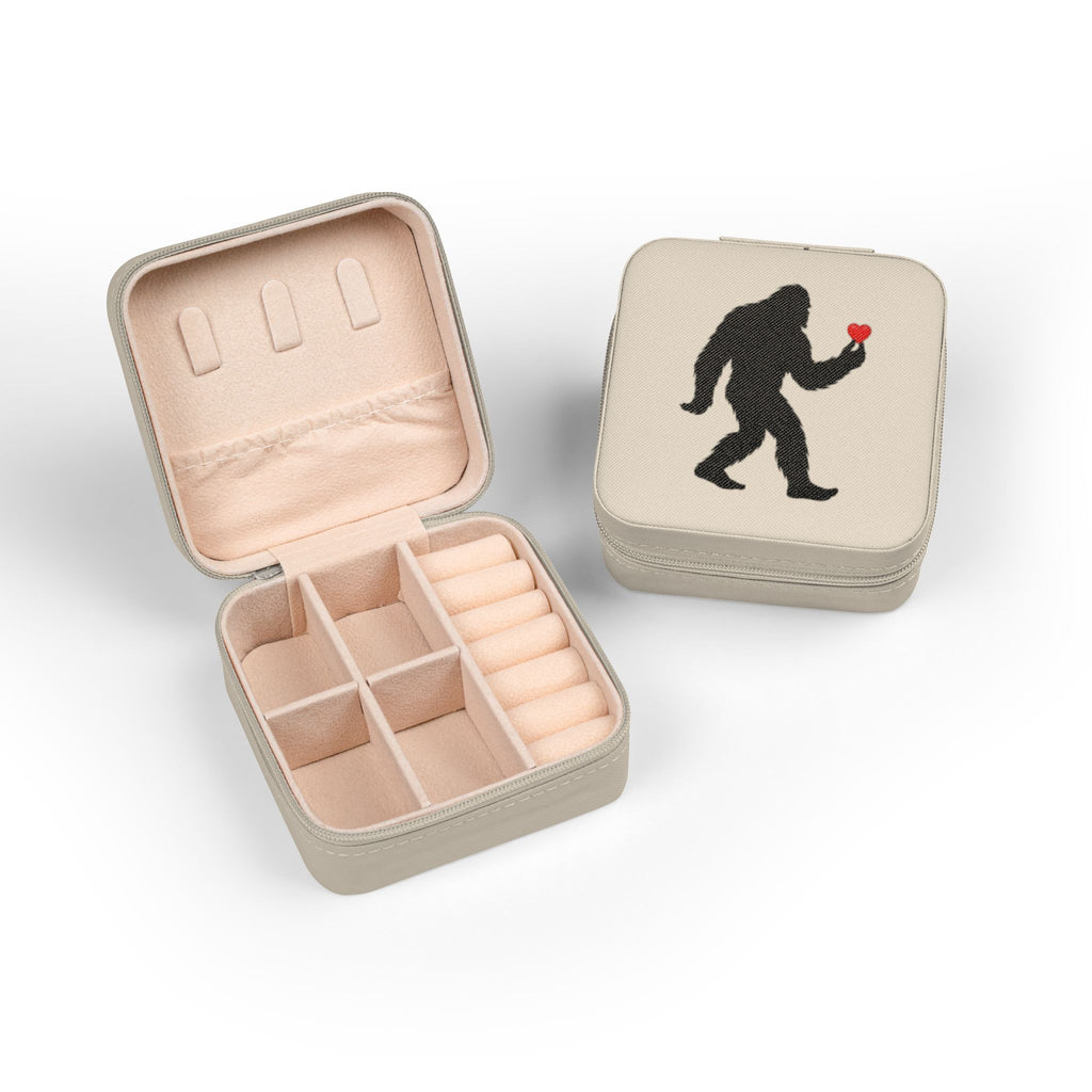 Gentle Giant – Valentine’s Jewelry Case