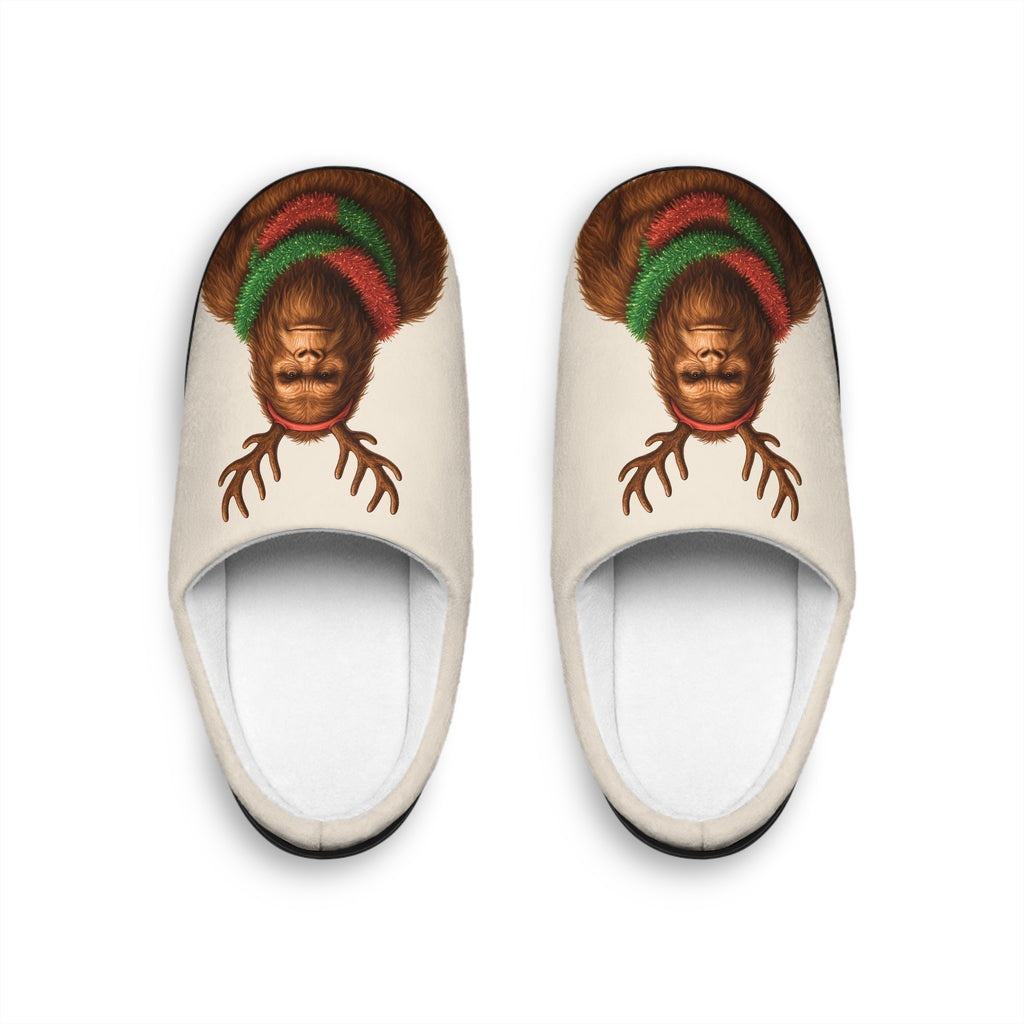 Reindeer Squatch – Women’s Indoor Slippers