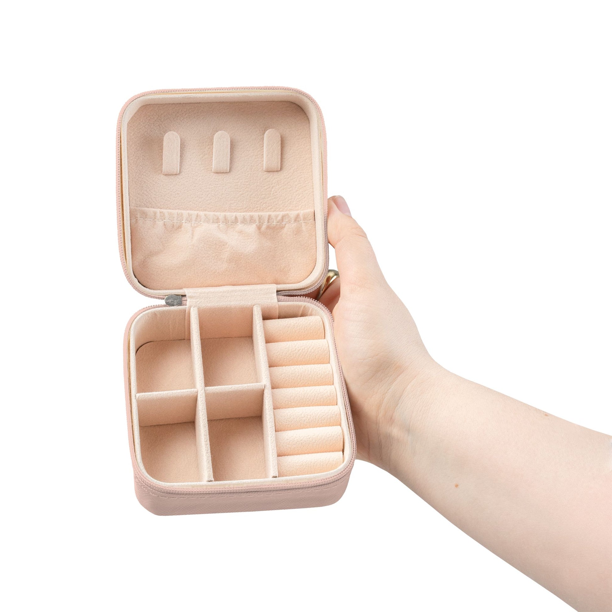 Gentle Giant – Valentine’s Jewelry Case