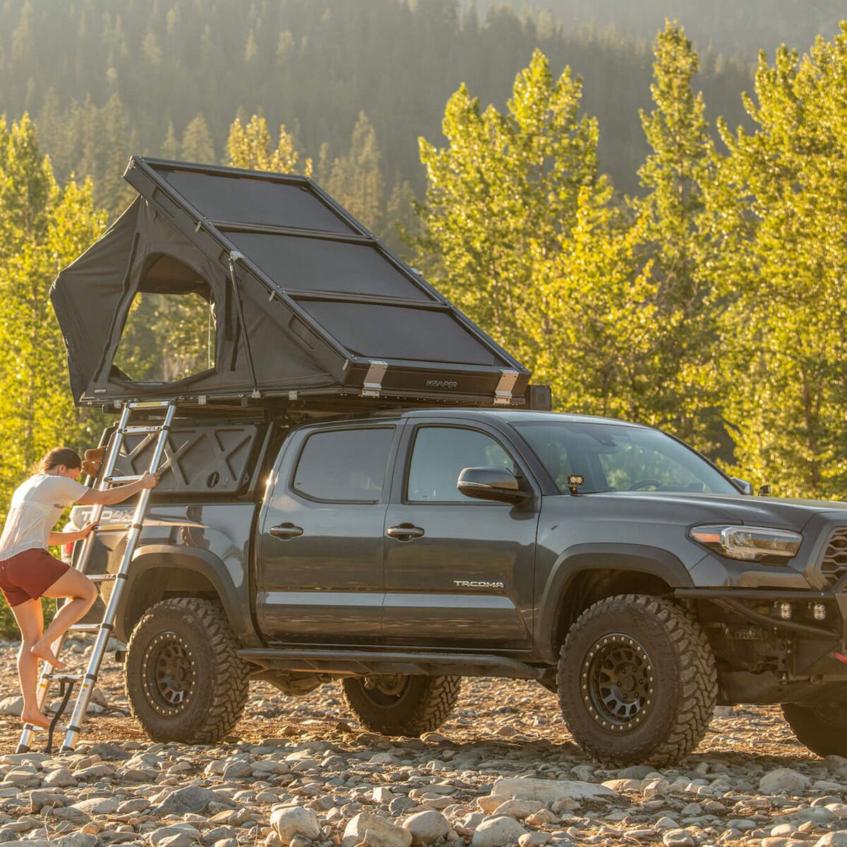 iKamper Blue Dot Voyager Duo Rooftop Tent (Affiliate)